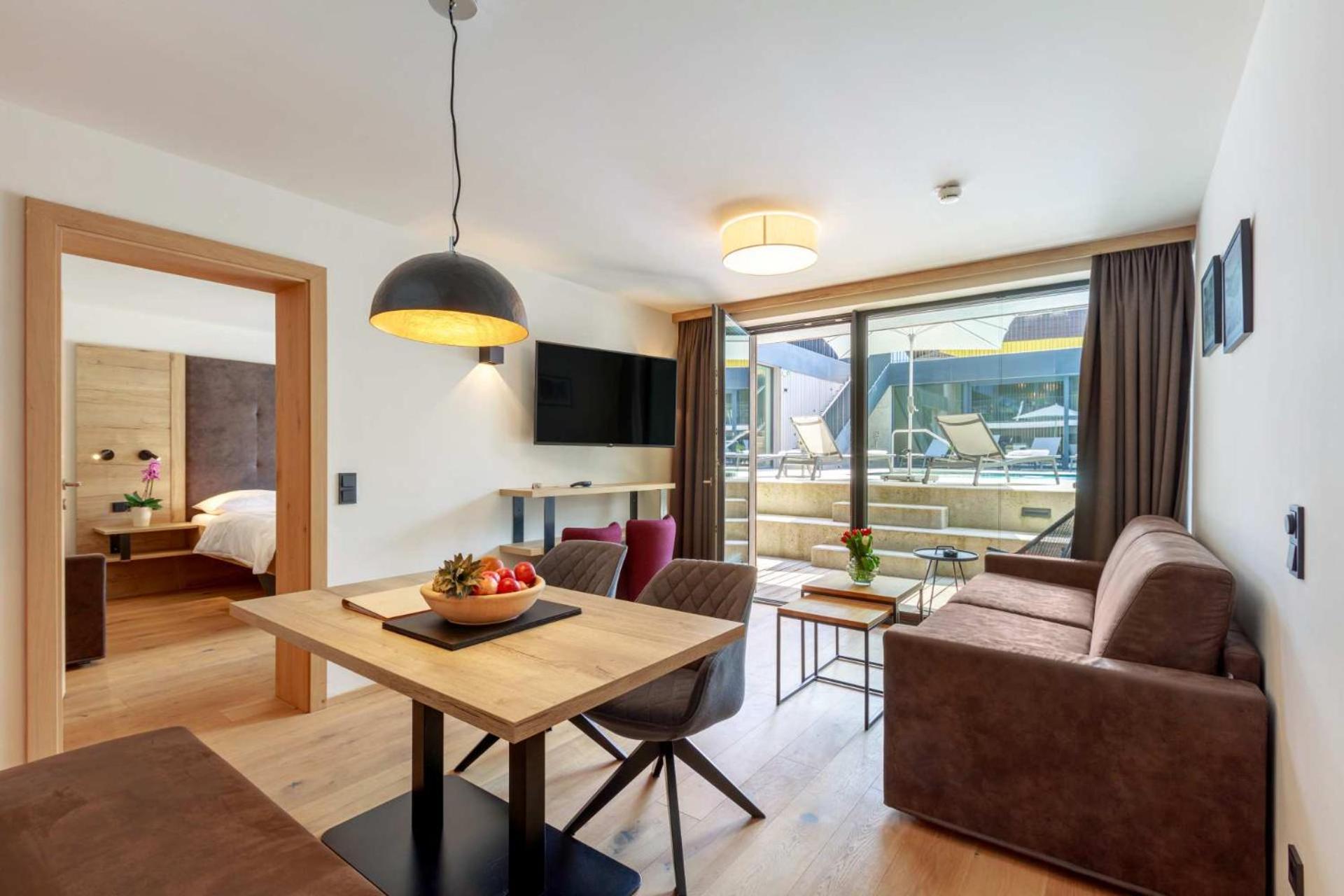 Emma Deluxe Aparthotel in Fürth-Piesendorf bei Kaprun Habitación foto