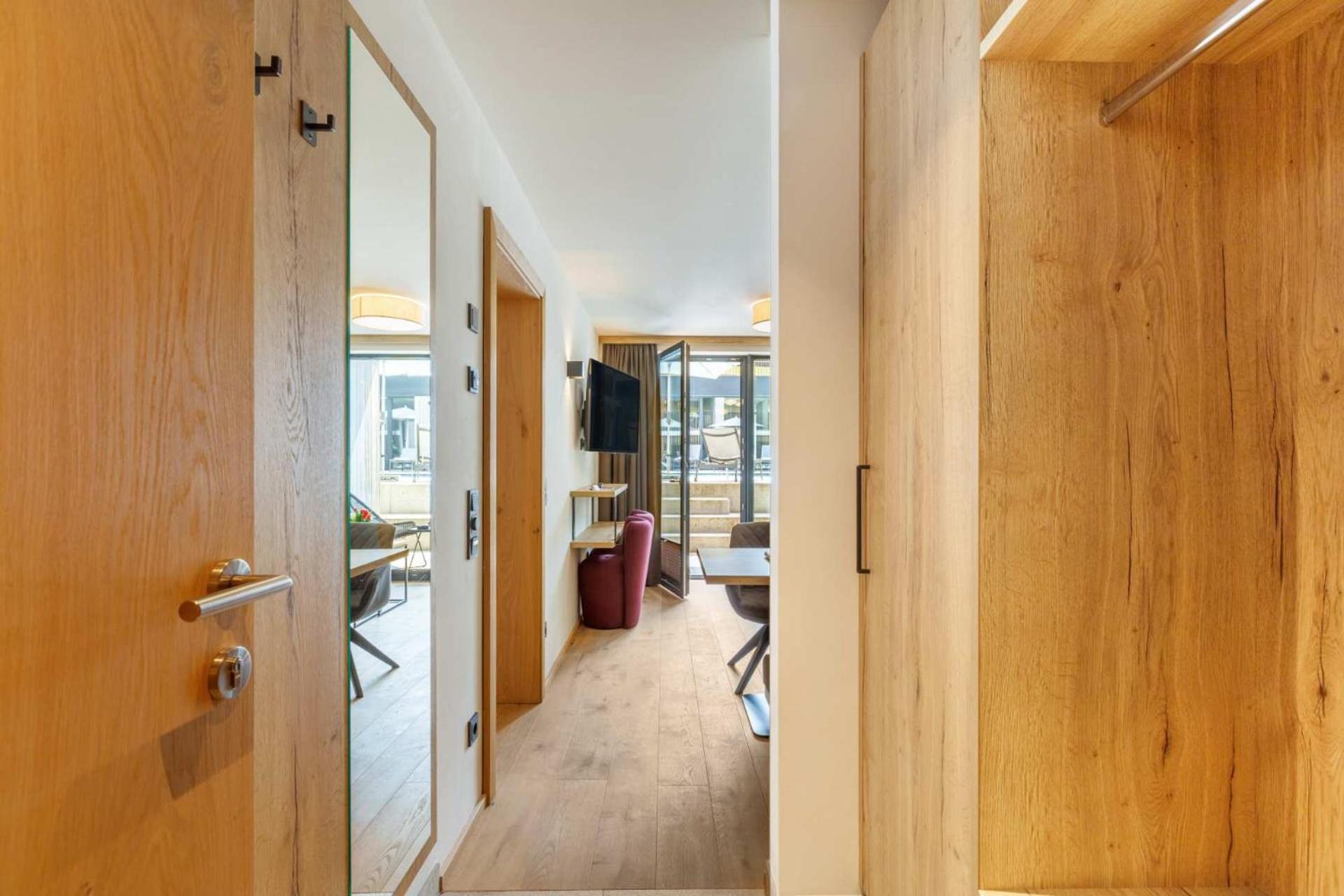 Emma Deluxe Aparthotel in Fürth-Piesendorf bei Kaprun Habitación foto