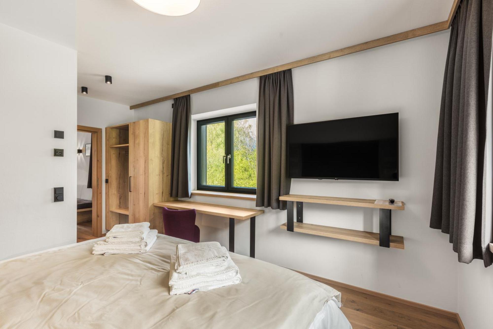 Emma Deluxe Aparthotel in Fürth-Piesendorf bei Kaprun Exterior foto